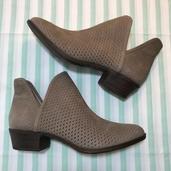 lucky bashina bootie